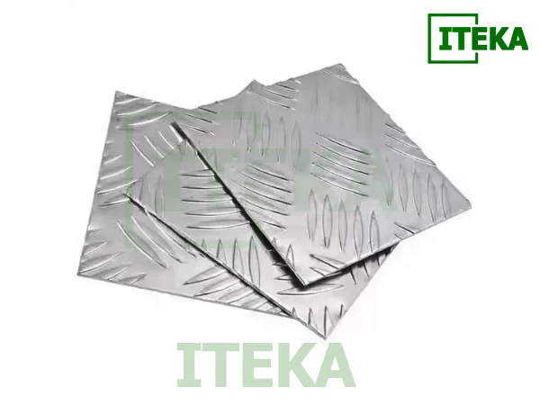 Tâm inox gân